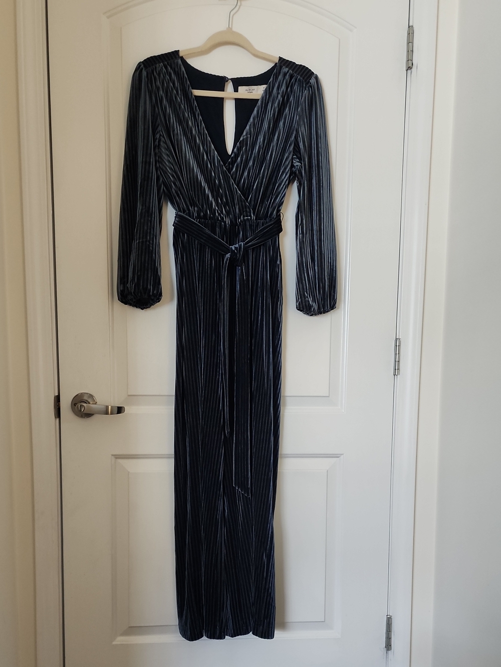 ALI & JAY Velvet Long Sleeve Jumpsuit, Semi Formal, Small